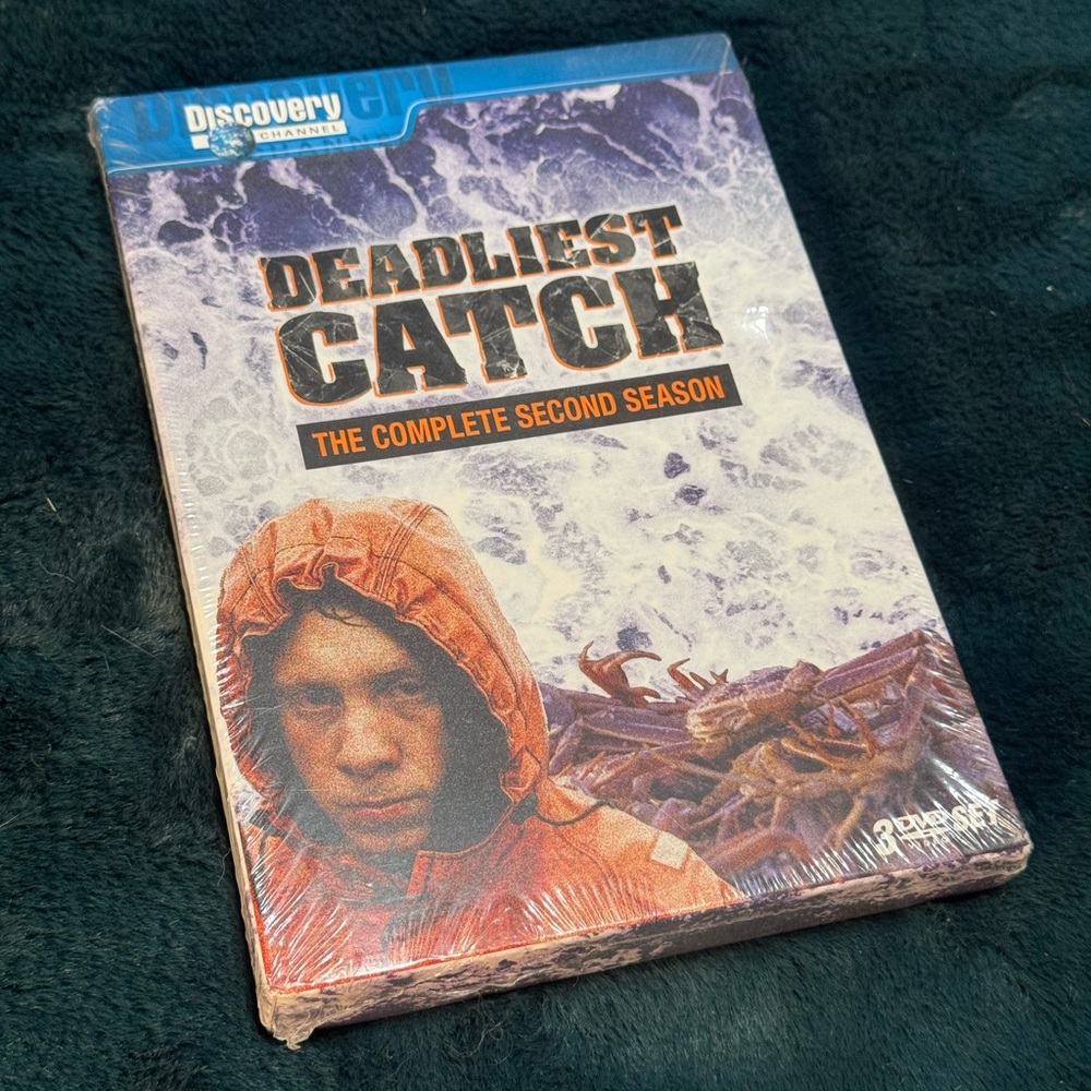 “Deadliest Catch: The Complete Second Season” Movie Bundle, UNWRAPPED, BRAND NEW